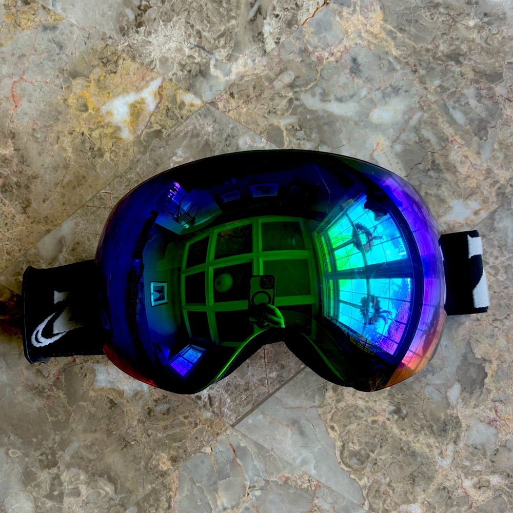 Zionor ski / snowboard goggles
